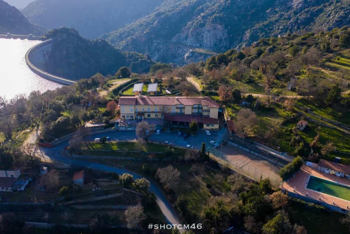Hotel Ristorante Gusana 카보이 외부 사진